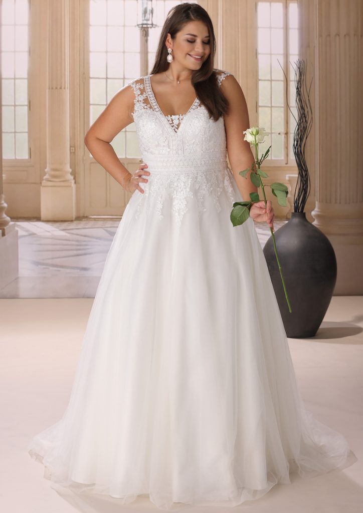 ABITI-DA-SPOSA-CURVY-SAGITTARIUS-B